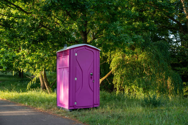 Best Portable restroom trailer rental  in Calvert City, KY